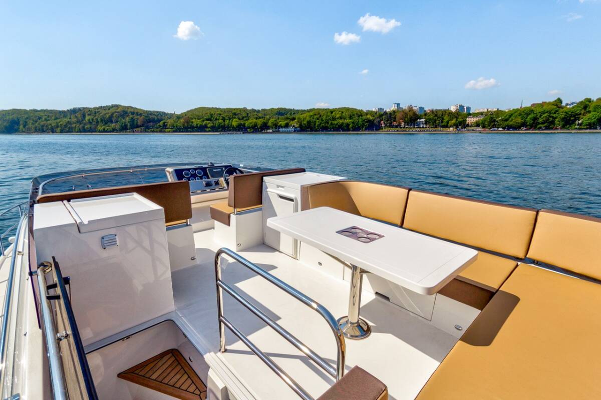Galeon 420 Fly — photo 3