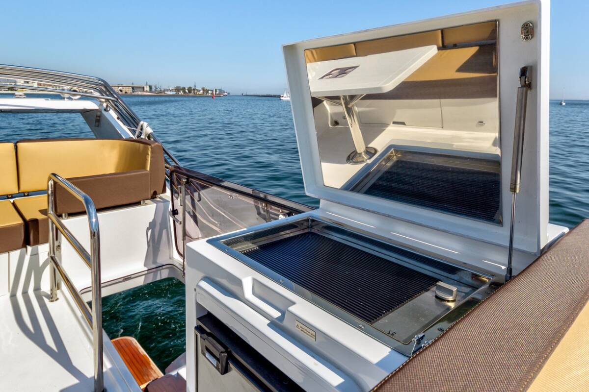 Galeon 420 Fly — photo 28