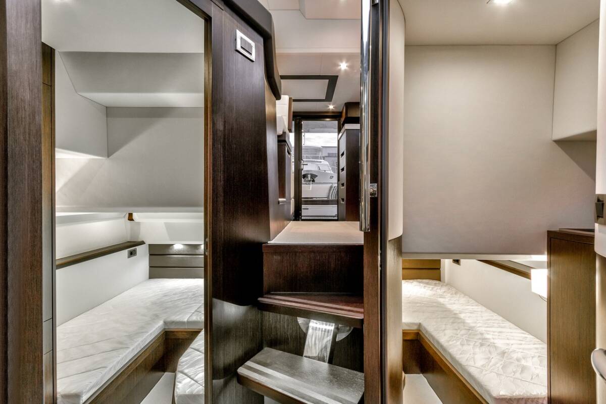 Galeon 420 Fly — photo 5