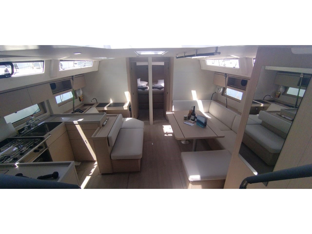 Oceanis 51.1 — photo 4