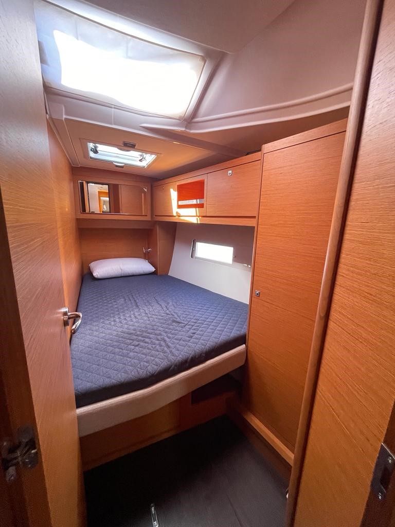 Dufour 470 GL — photo 10
