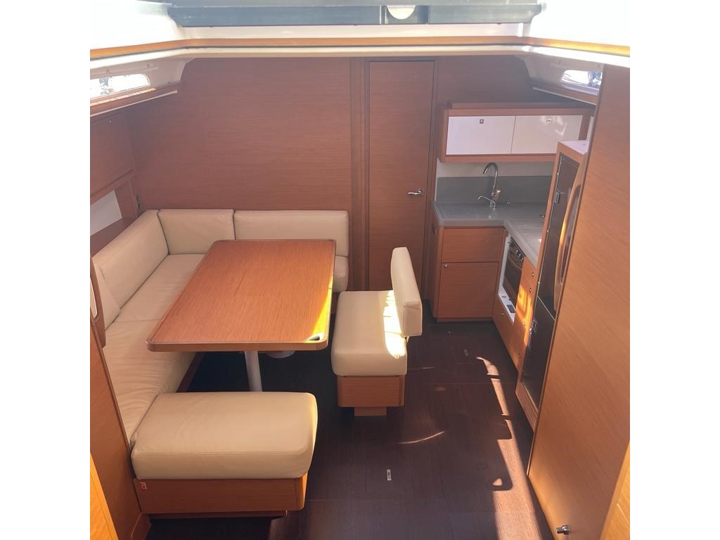 Dufour 470 GL — photo 14