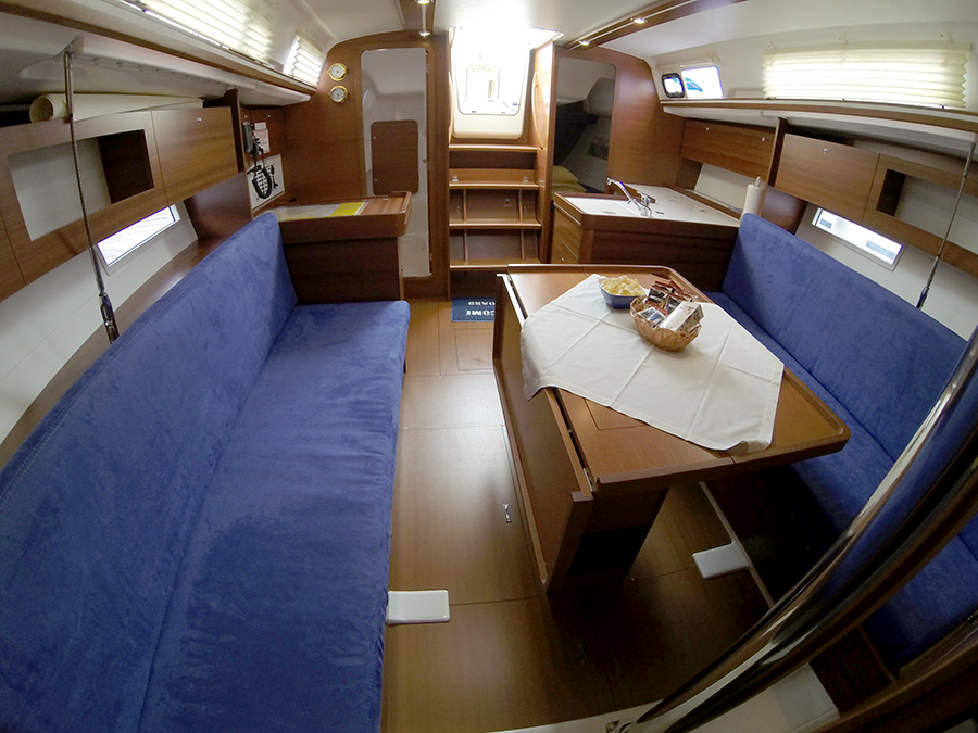 Dufour 335 GL — photo 9