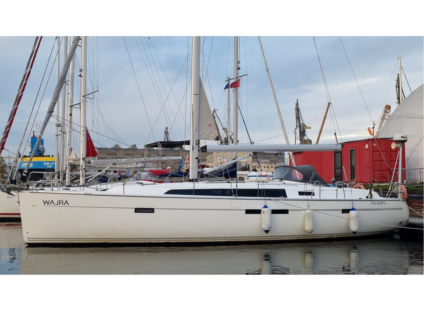 Bavaria 46 — photo 1