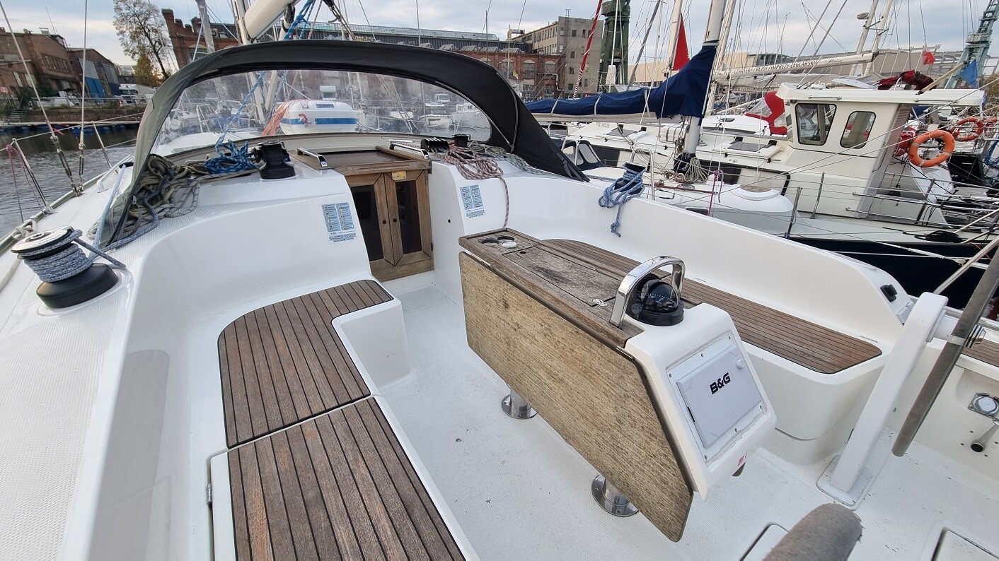 Bavaria 46 — photo 5