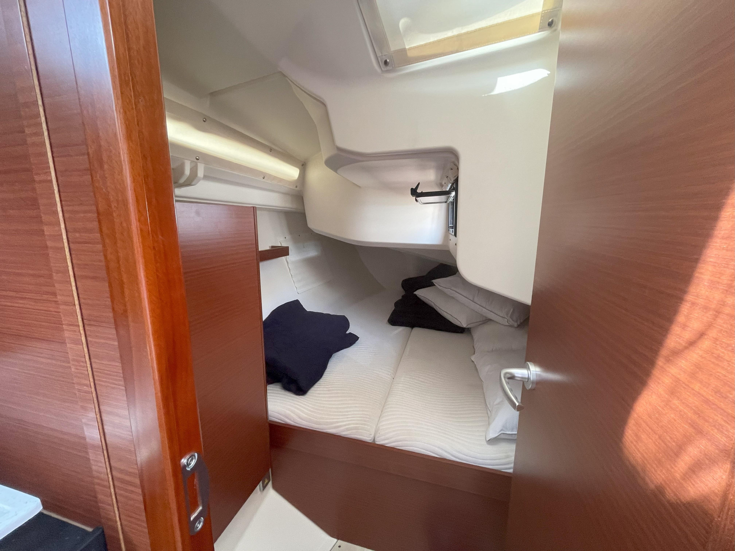 Hanse 388 — photo 2