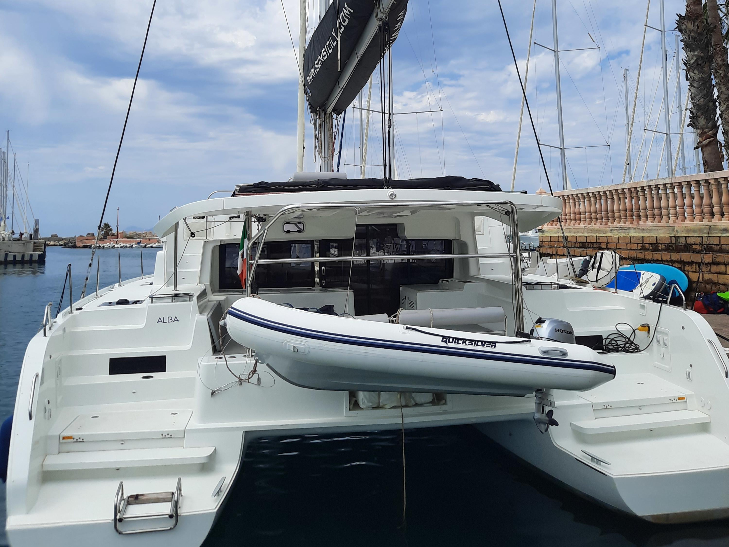 Lagoon 46 — photo 1