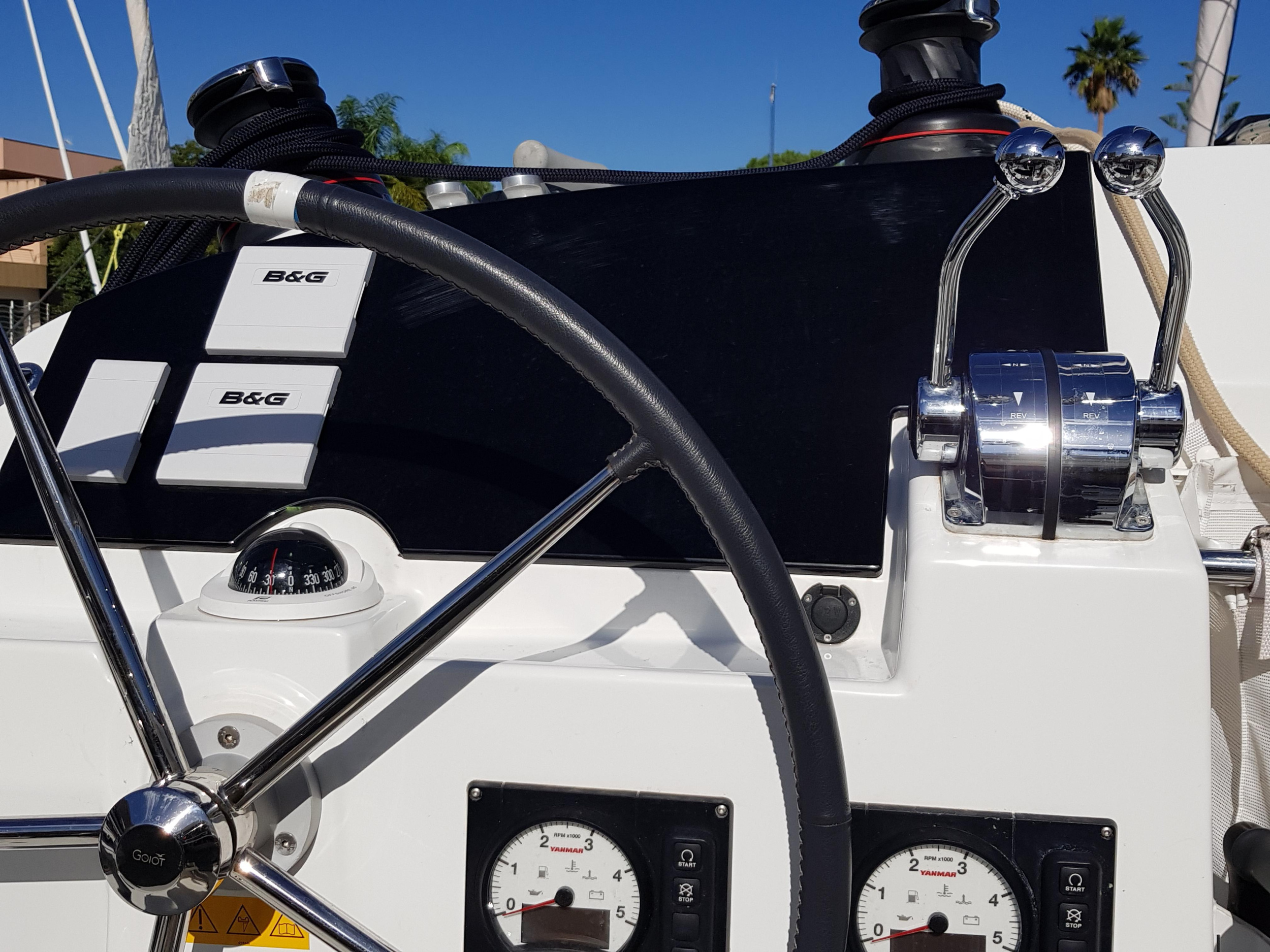Lagoon 400 S2 — photo 9