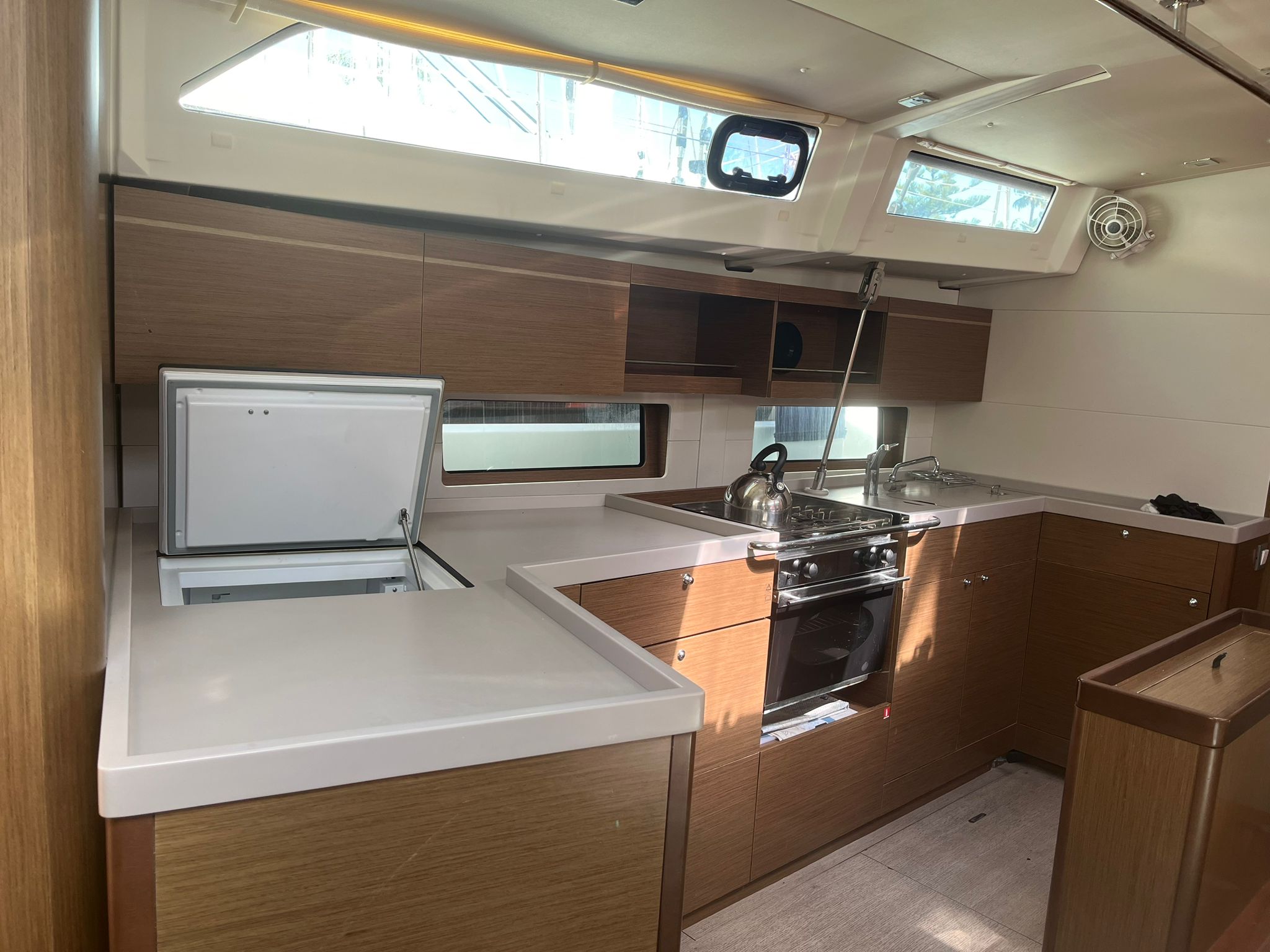Oceanis 46.1 — photo 11