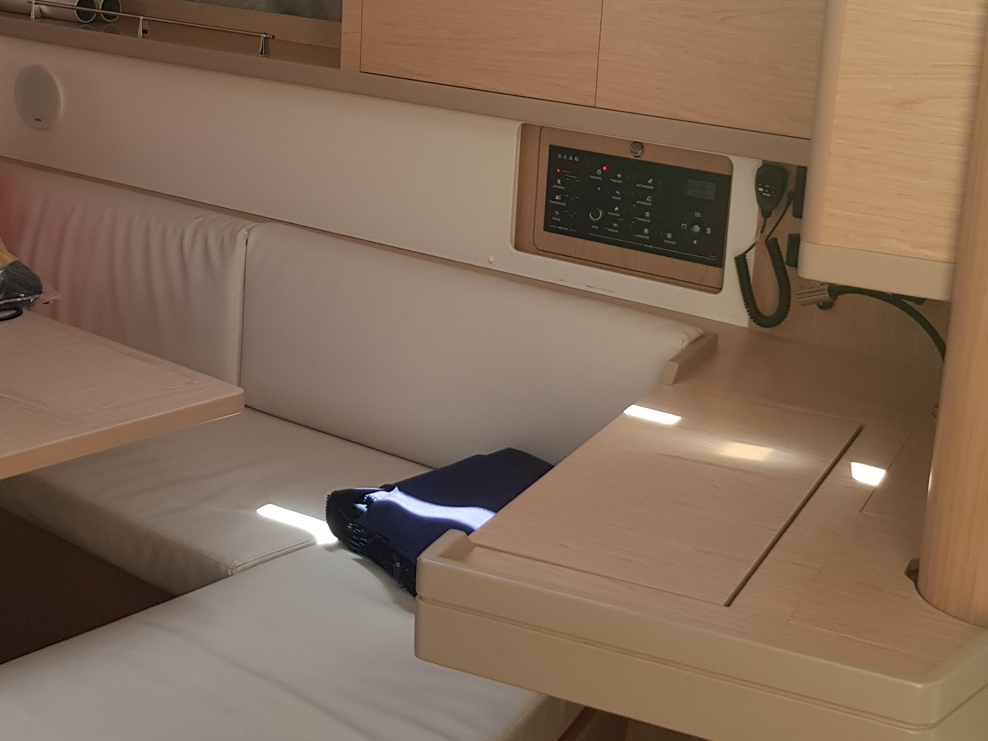 Oceanis 45 — photo 7