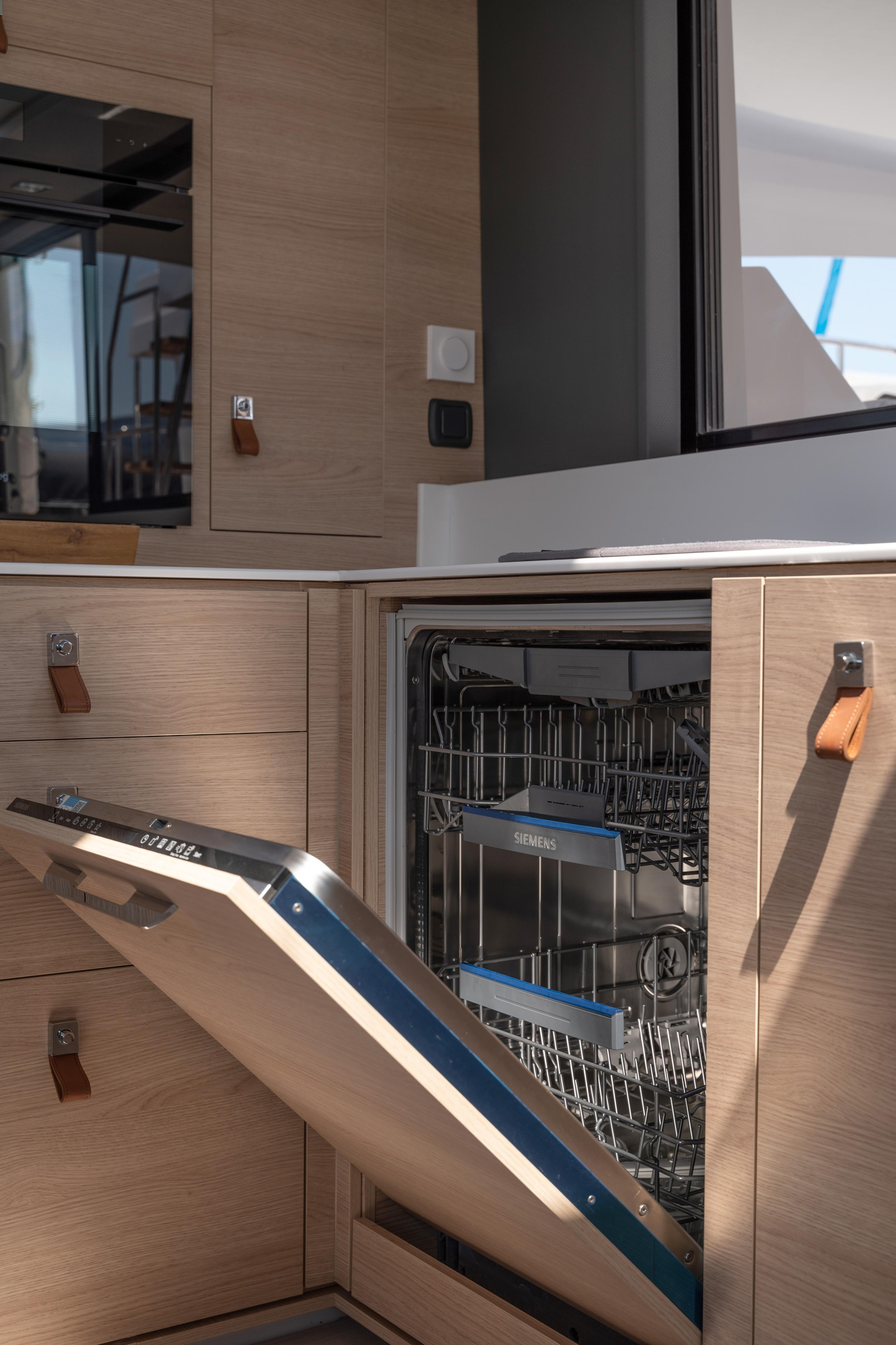Aventura 45 — photo 34