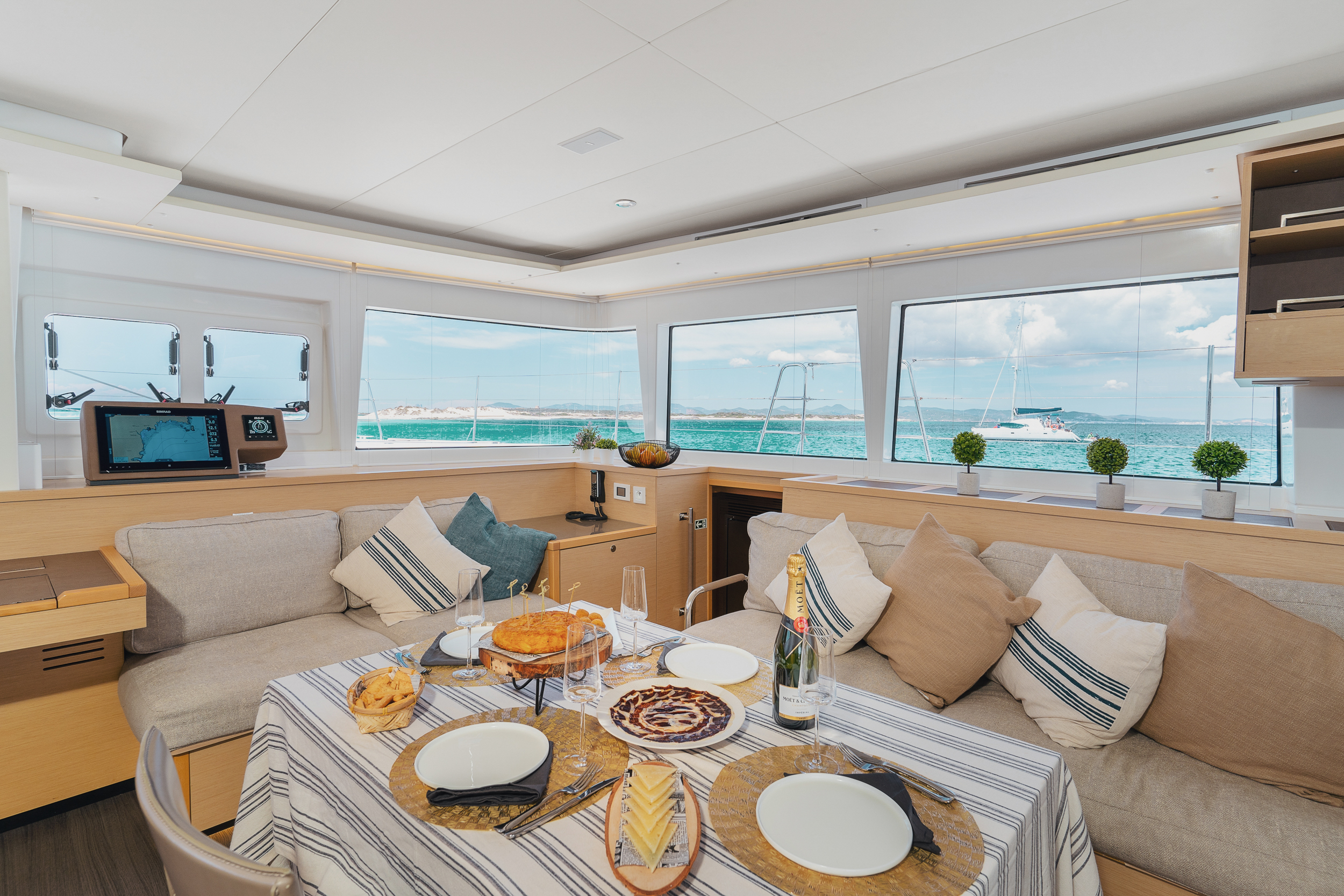 Lagoon 560 S2 FULL EQUIPE LUXE — photo 12