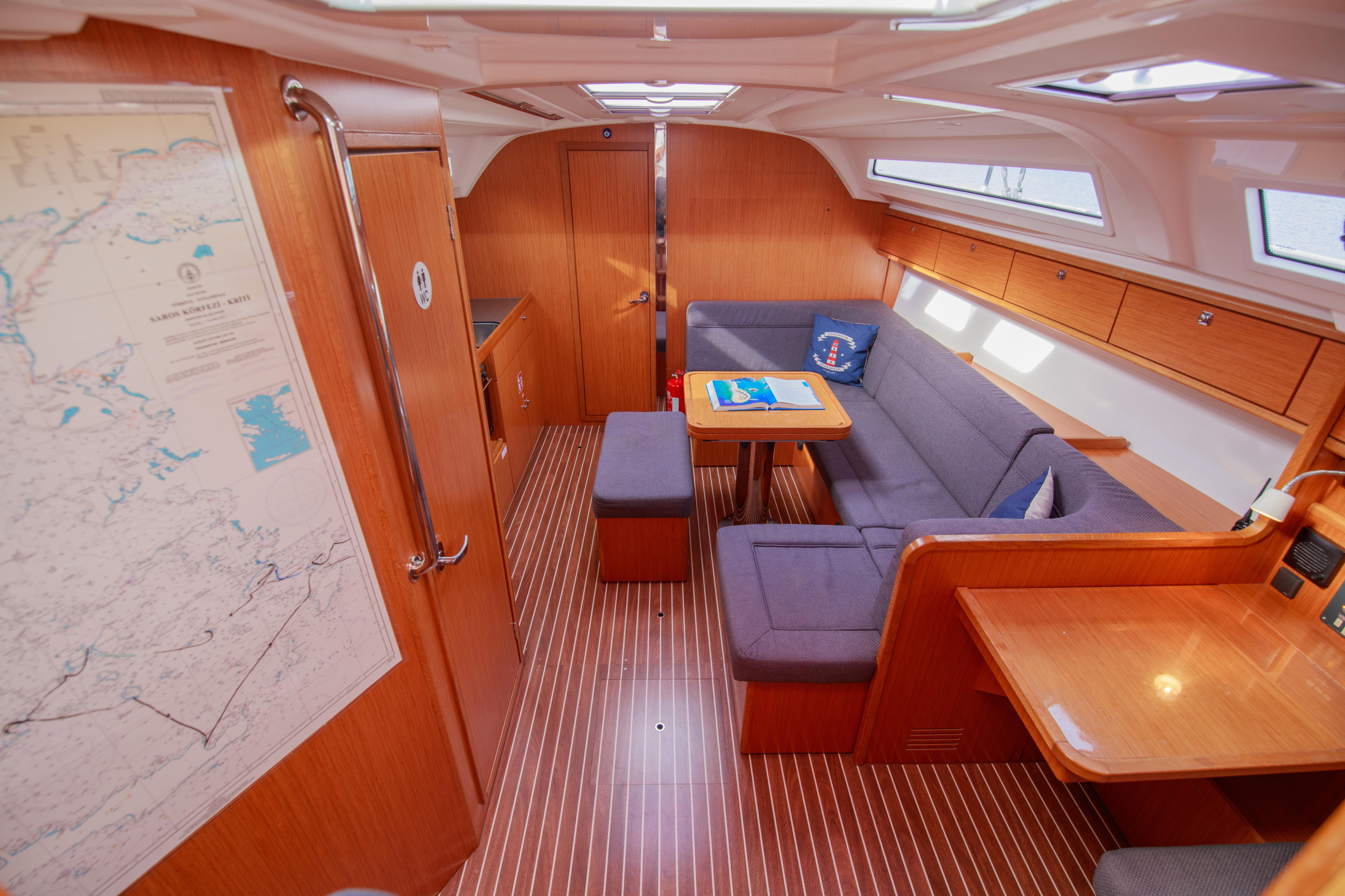 Bavaria 41 Cruiser — photo 14