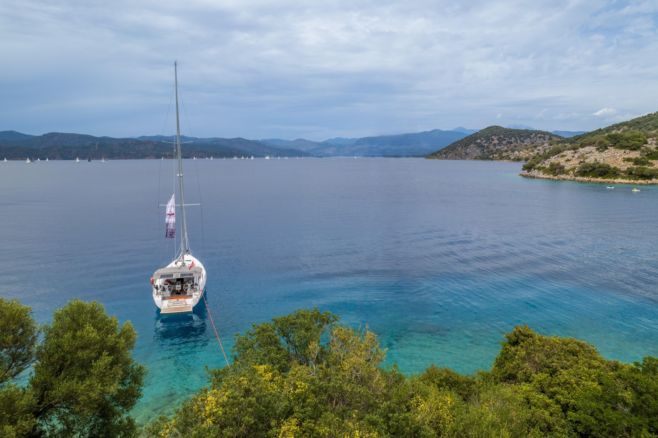 Bavaria 46 Cruiser — photo 21