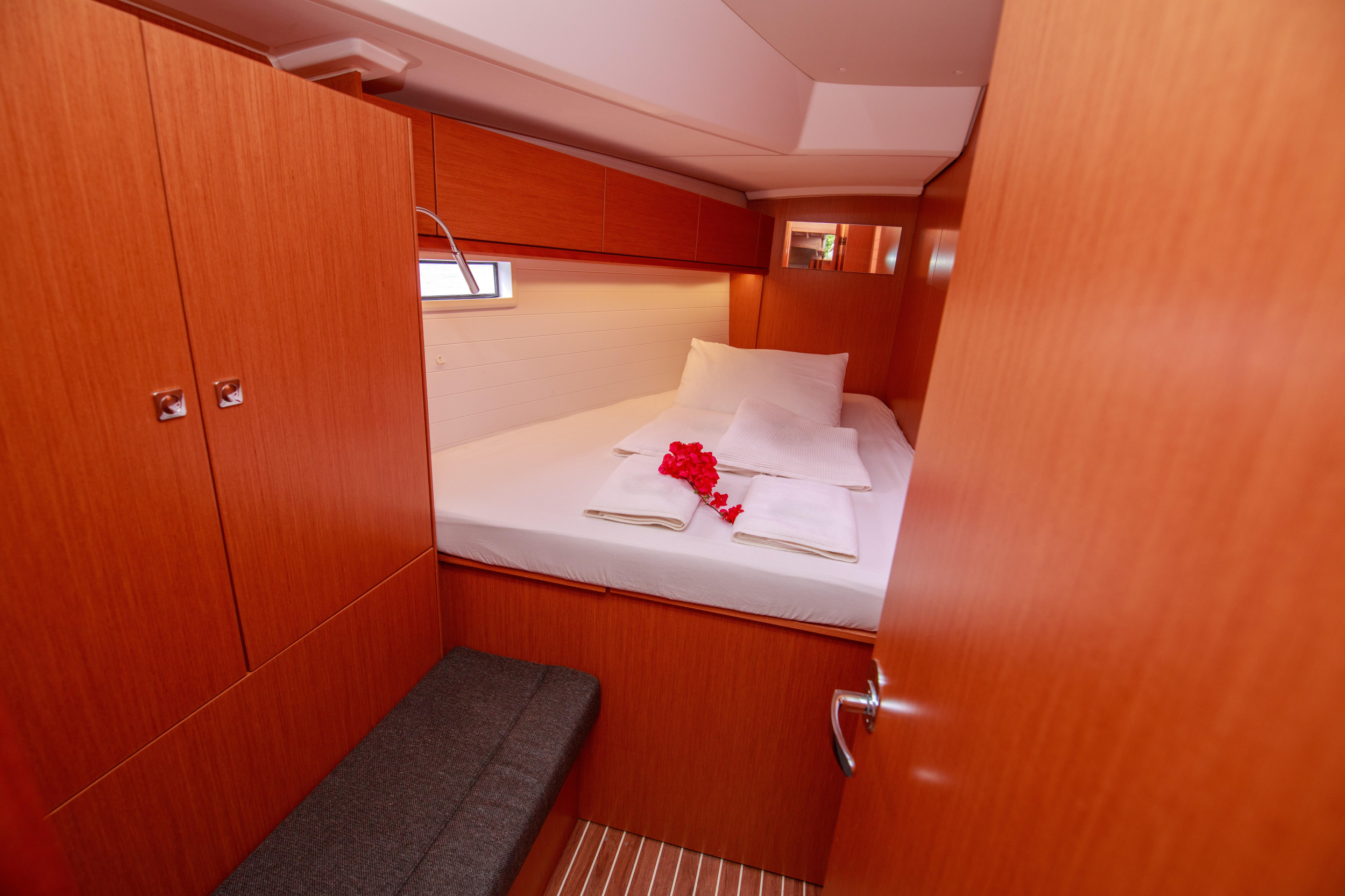 Bavaria 46 Cruiser — photo 5