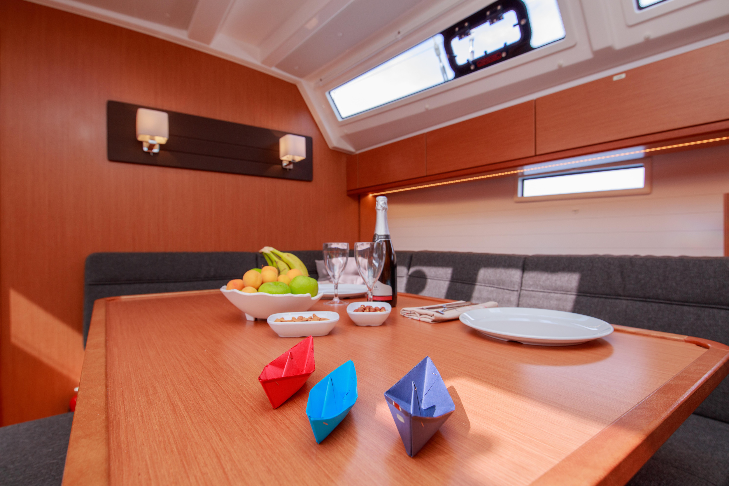 Bavaria 46 Cruiser — photo 12