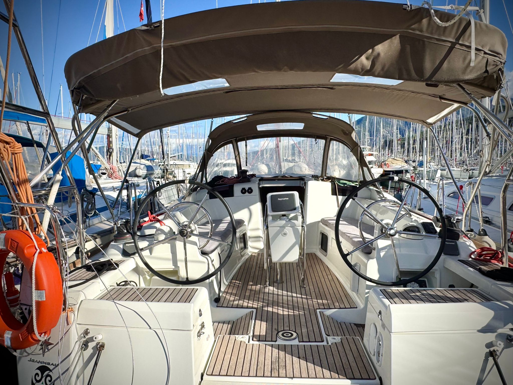 Sun Odyssey 419 — photo 14