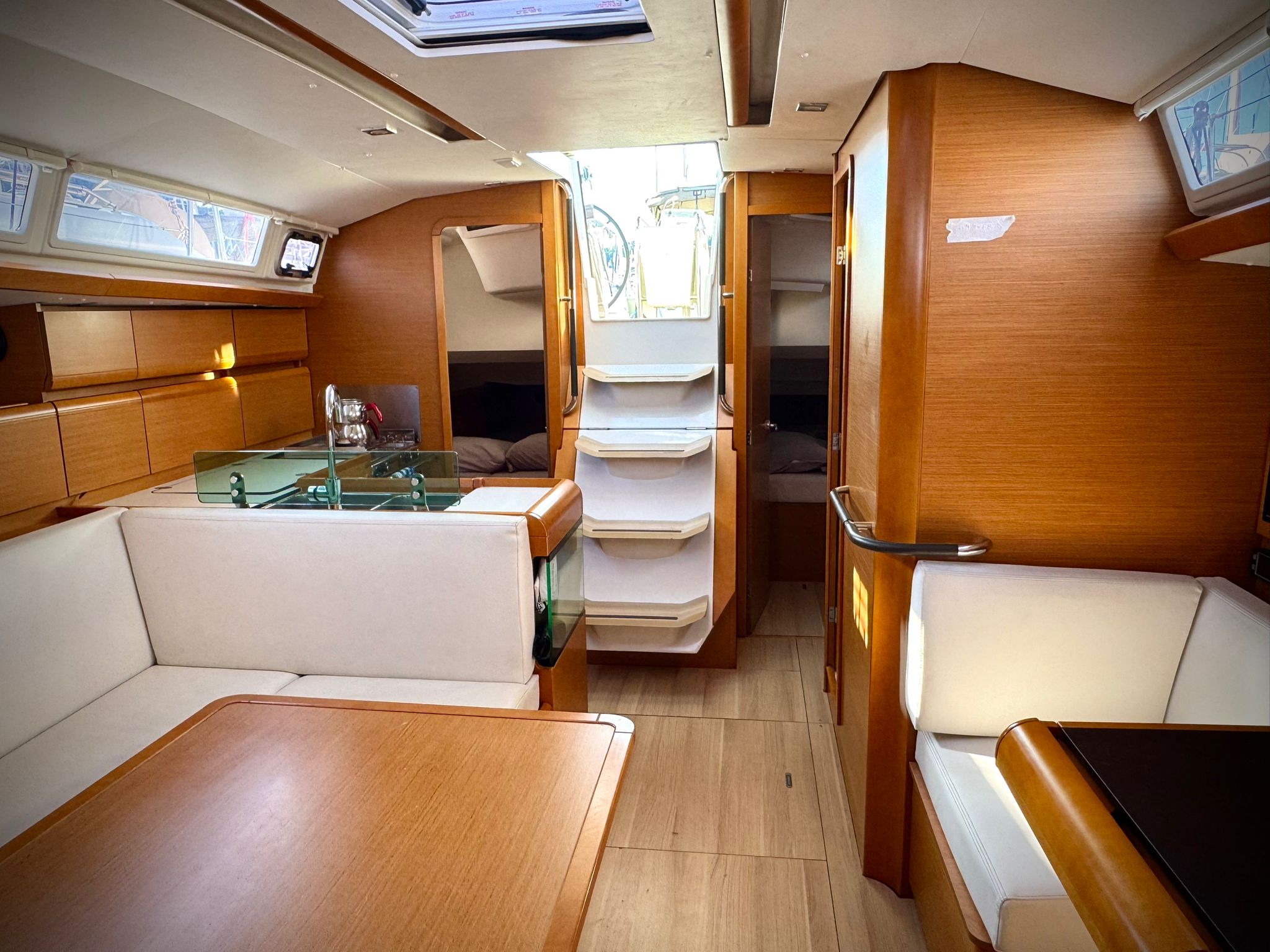 Sun Odyssey 419 — photo 2