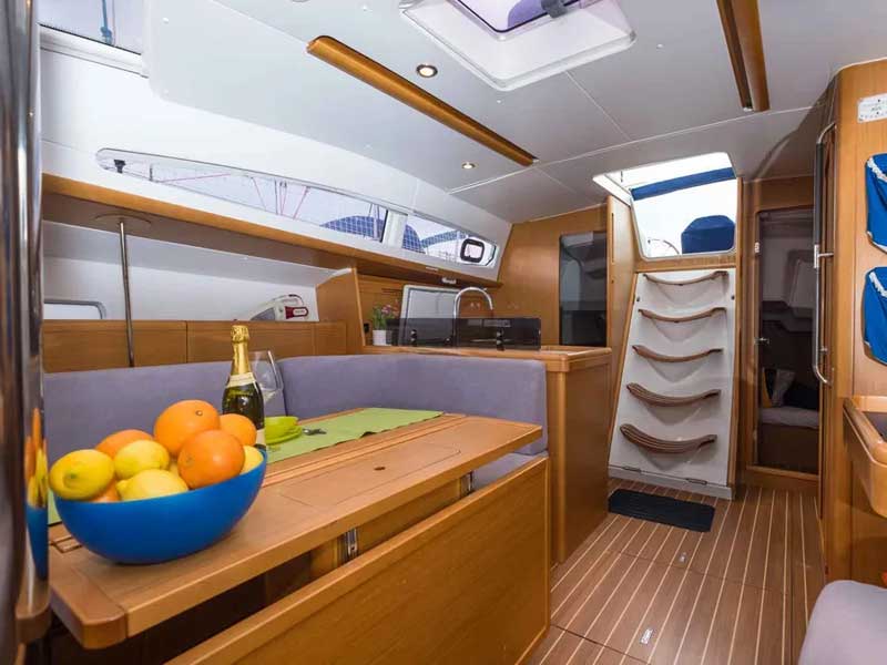 Sun Odyssey 42DS — photo 5