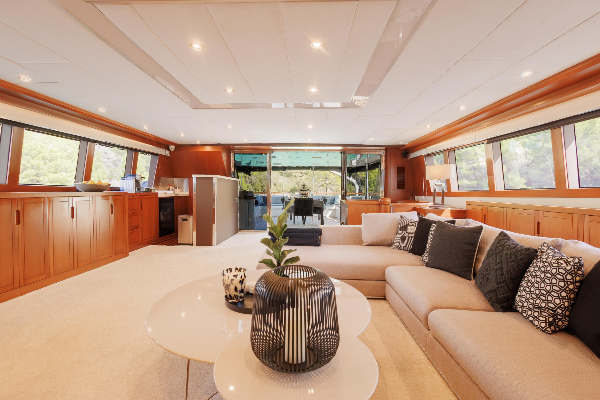 Motoryacht - CBM yachts — photo 10