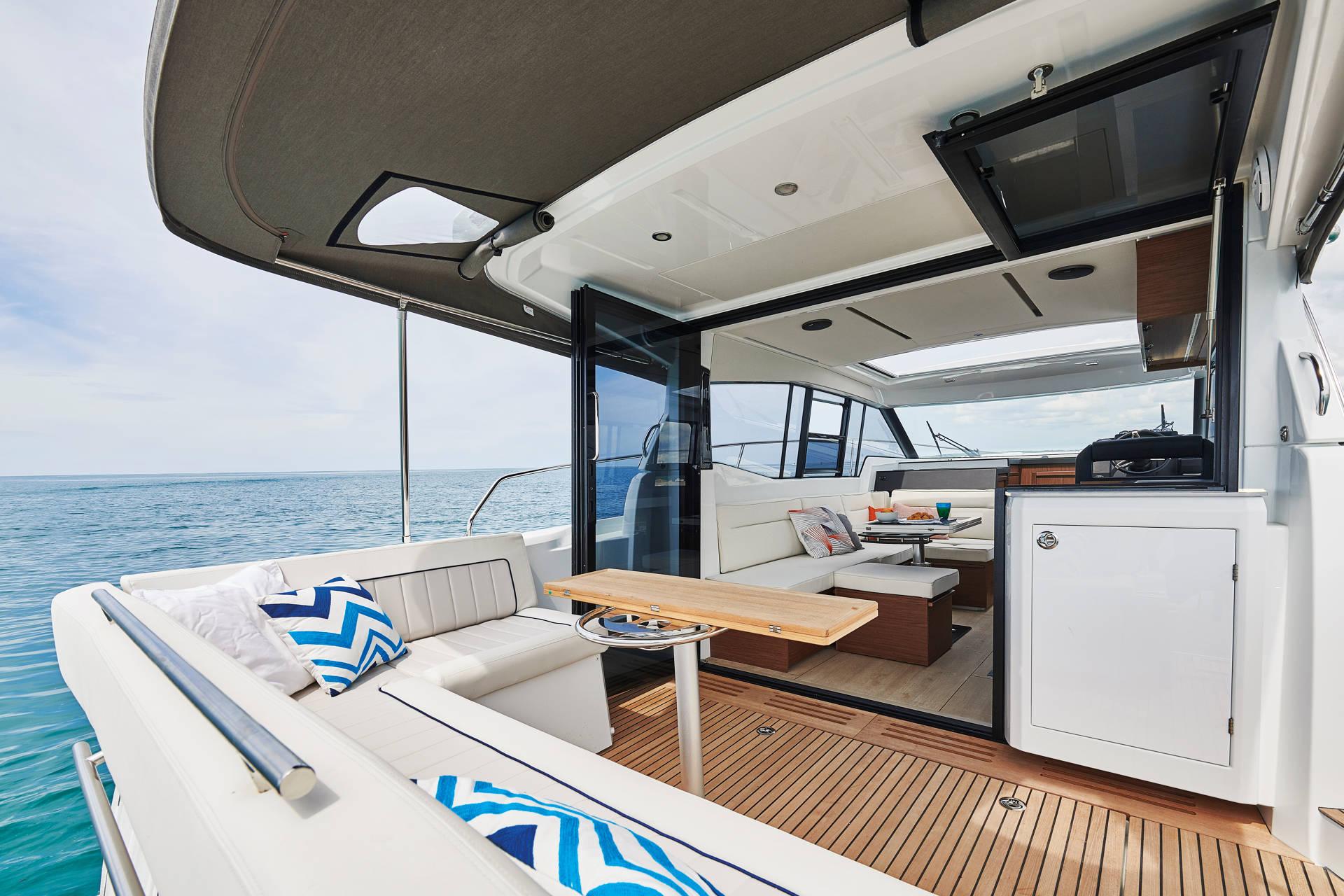 Jeanneau NC 37 — photo 10