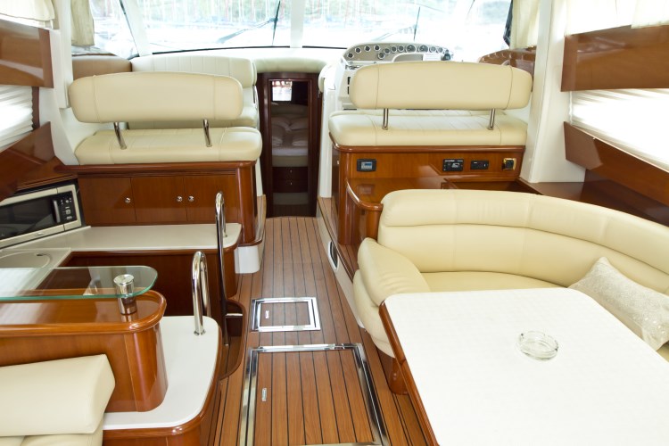 Jeanneau Prestige 46 Fly — photo 3
