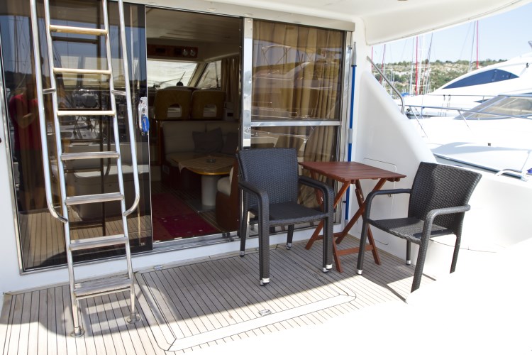 Princess 470 — photo 10