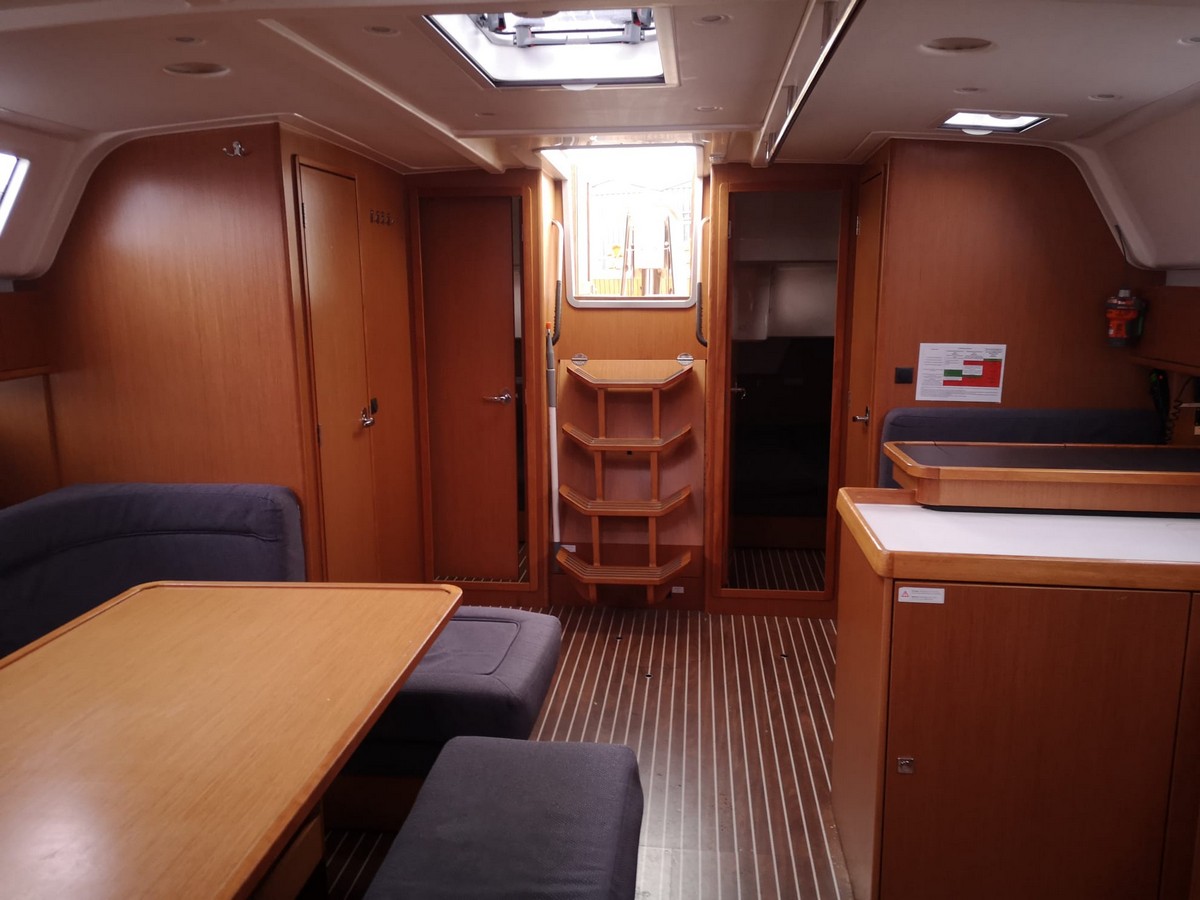 Bavaria 51 — photo 11