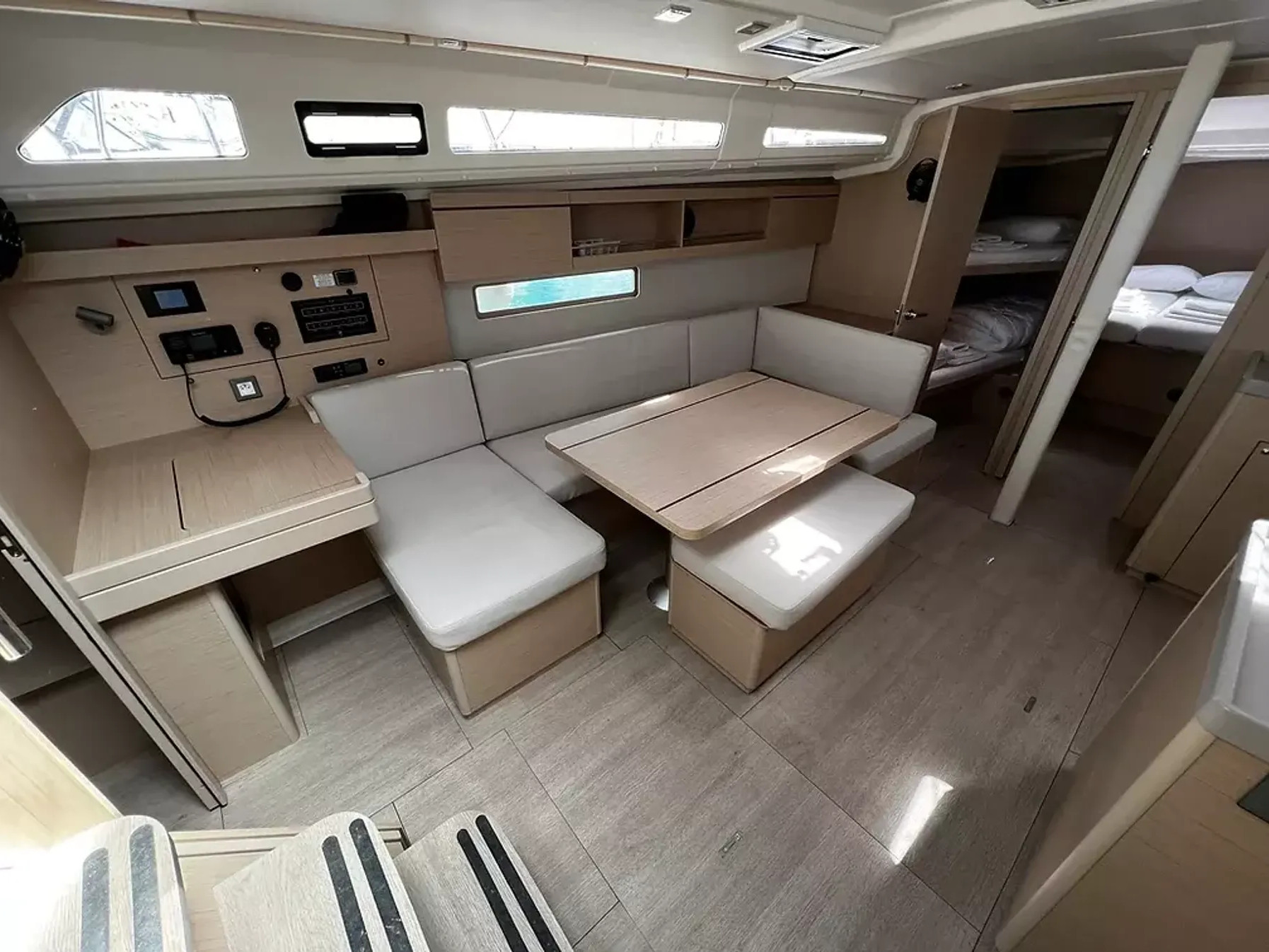 Oceanis 40.1 — photo 6