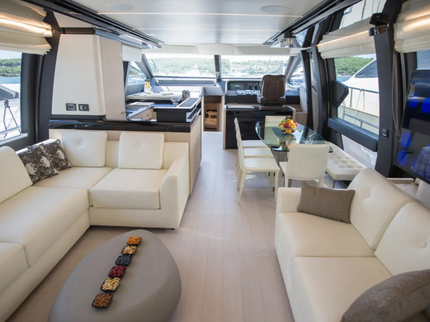 Azimut 72 — photo 124