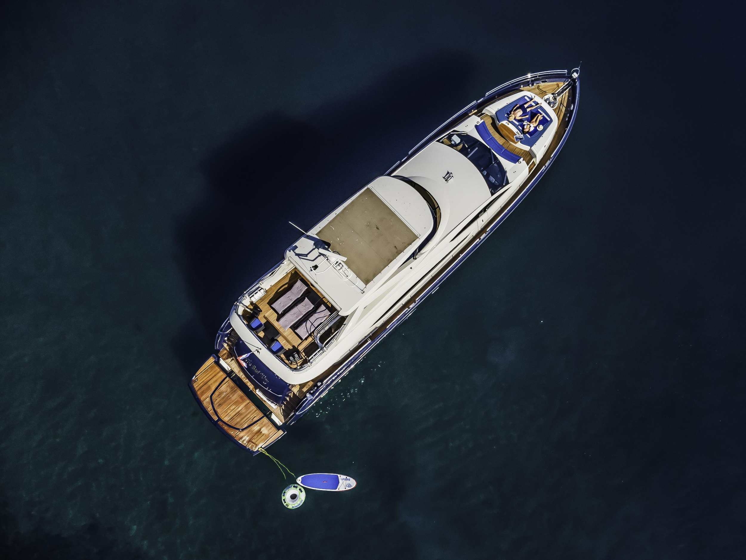 Sunseeker Yacht 86 — photo 23
