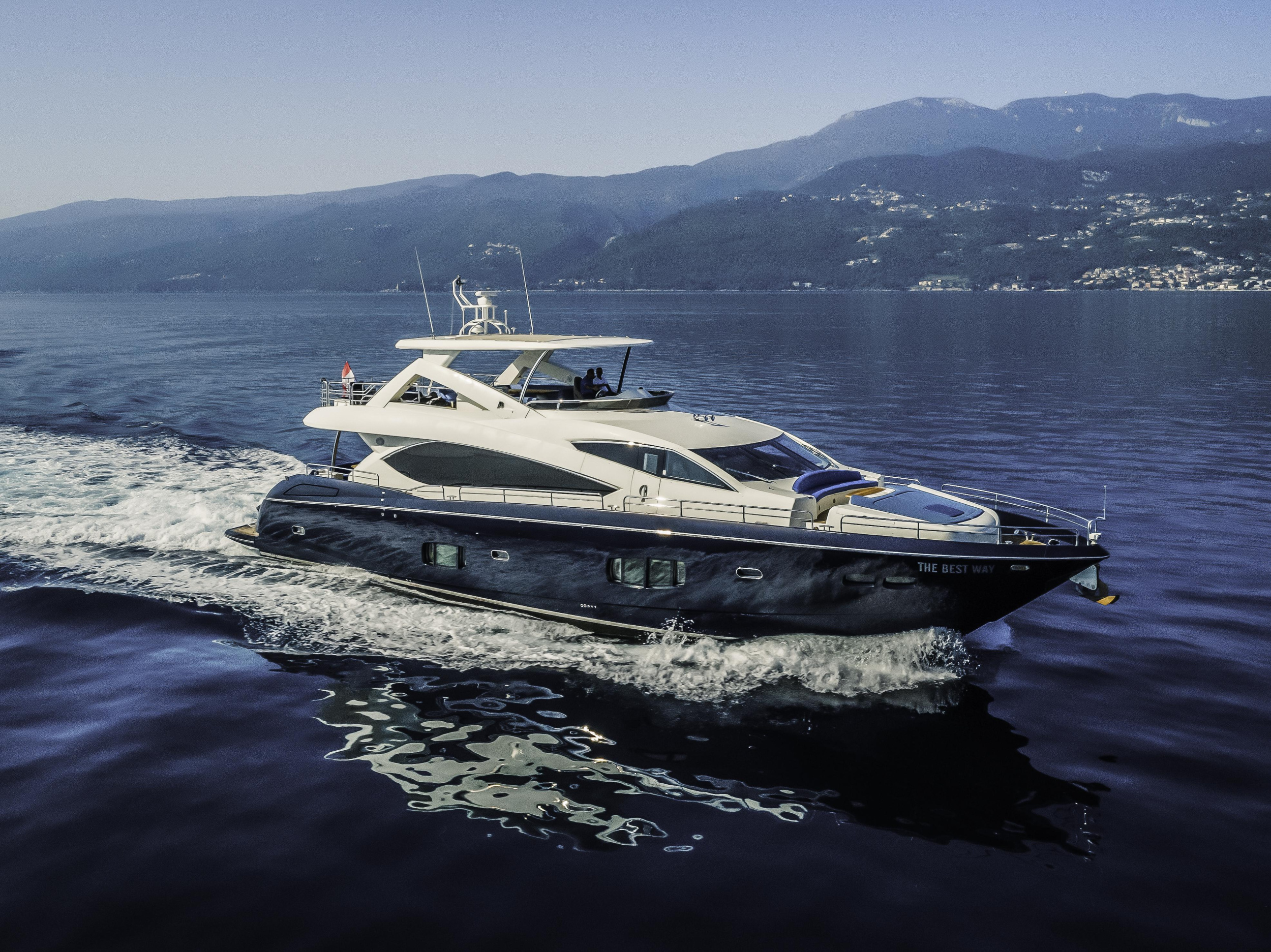 Sunseeker Yacht 86 — photo 21