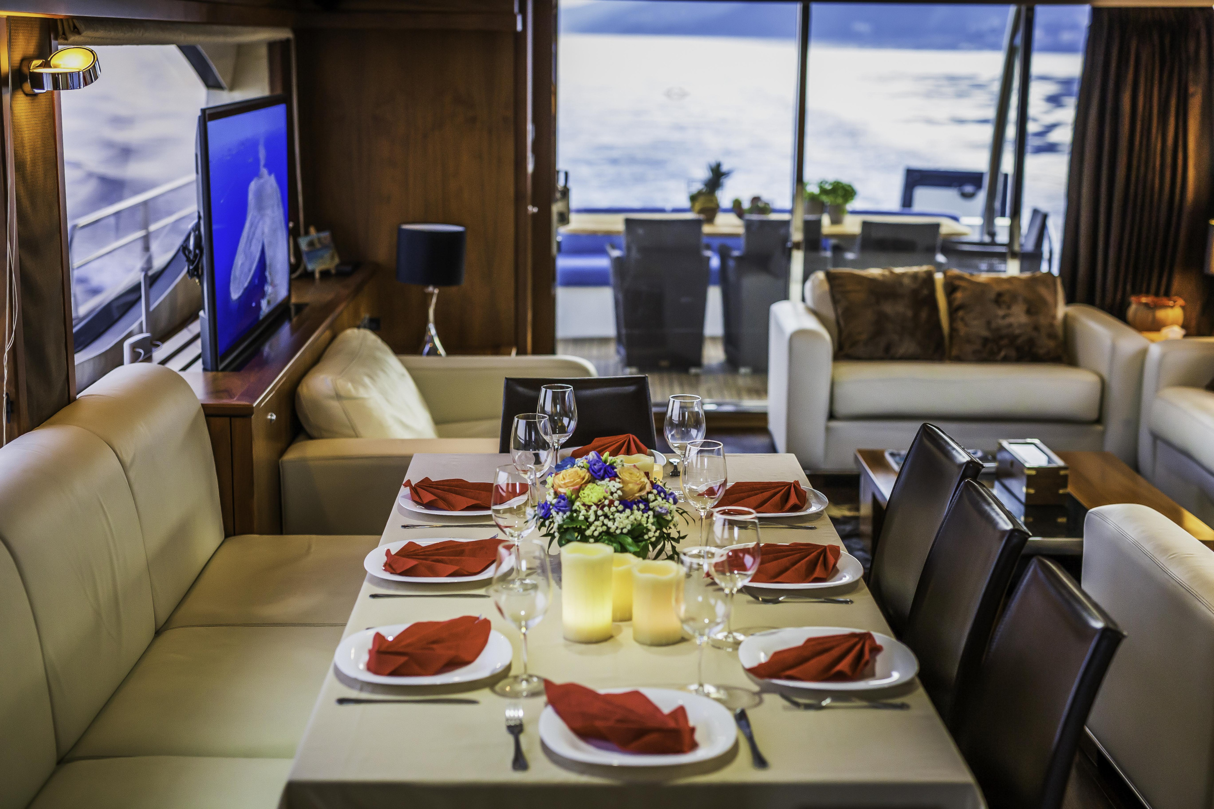 Sunseeker Yacht 86 — photo 9