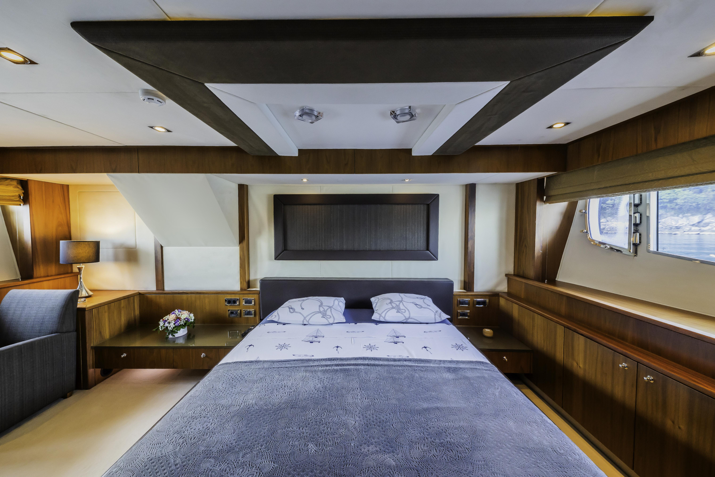 Sunseeker Yacht 86 — photo 7