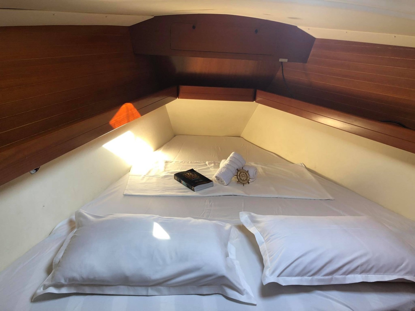 Dufour 385 Grand Large — photo 9
