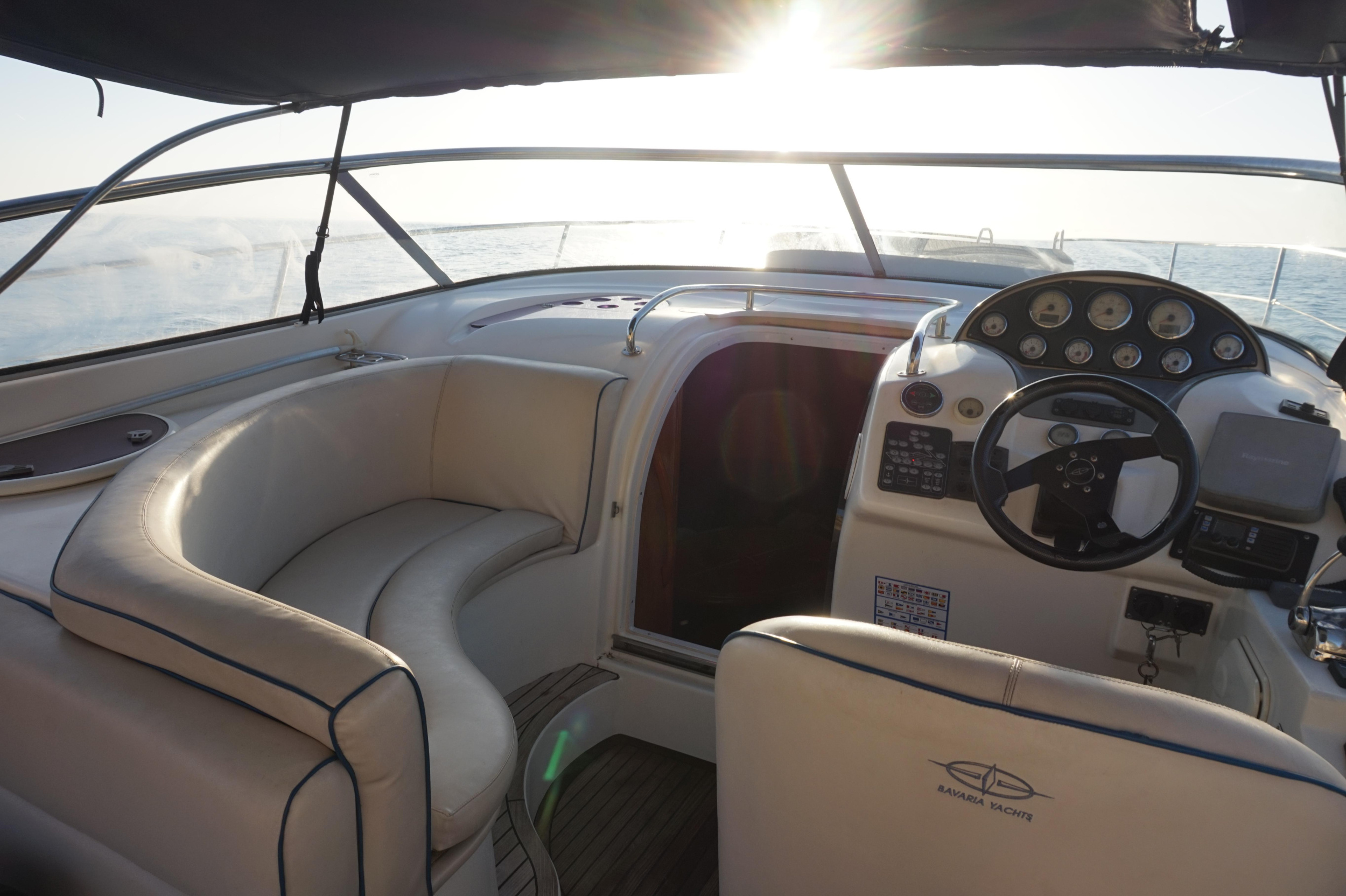 Bavaria Sport 35 — photo 11