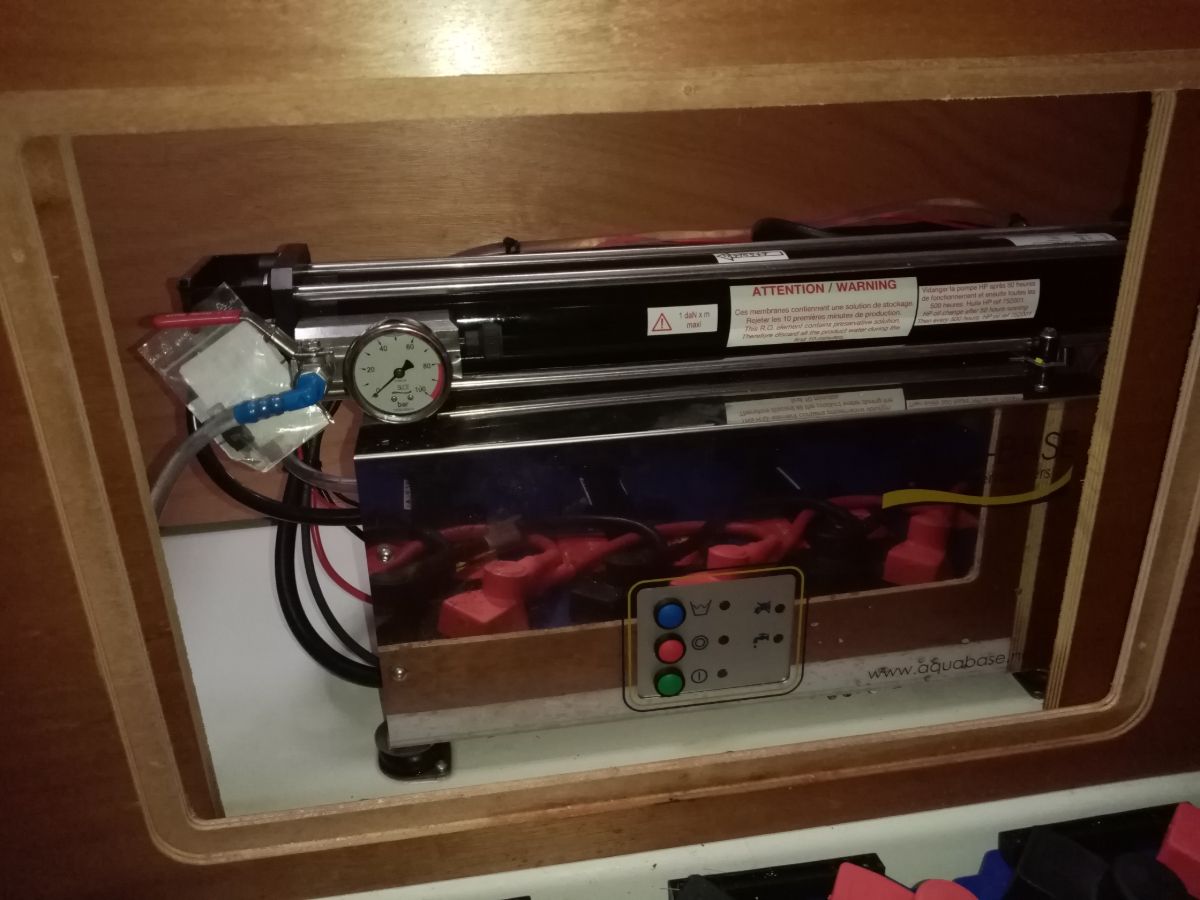 Lagoon 450 SporTop — photo 25