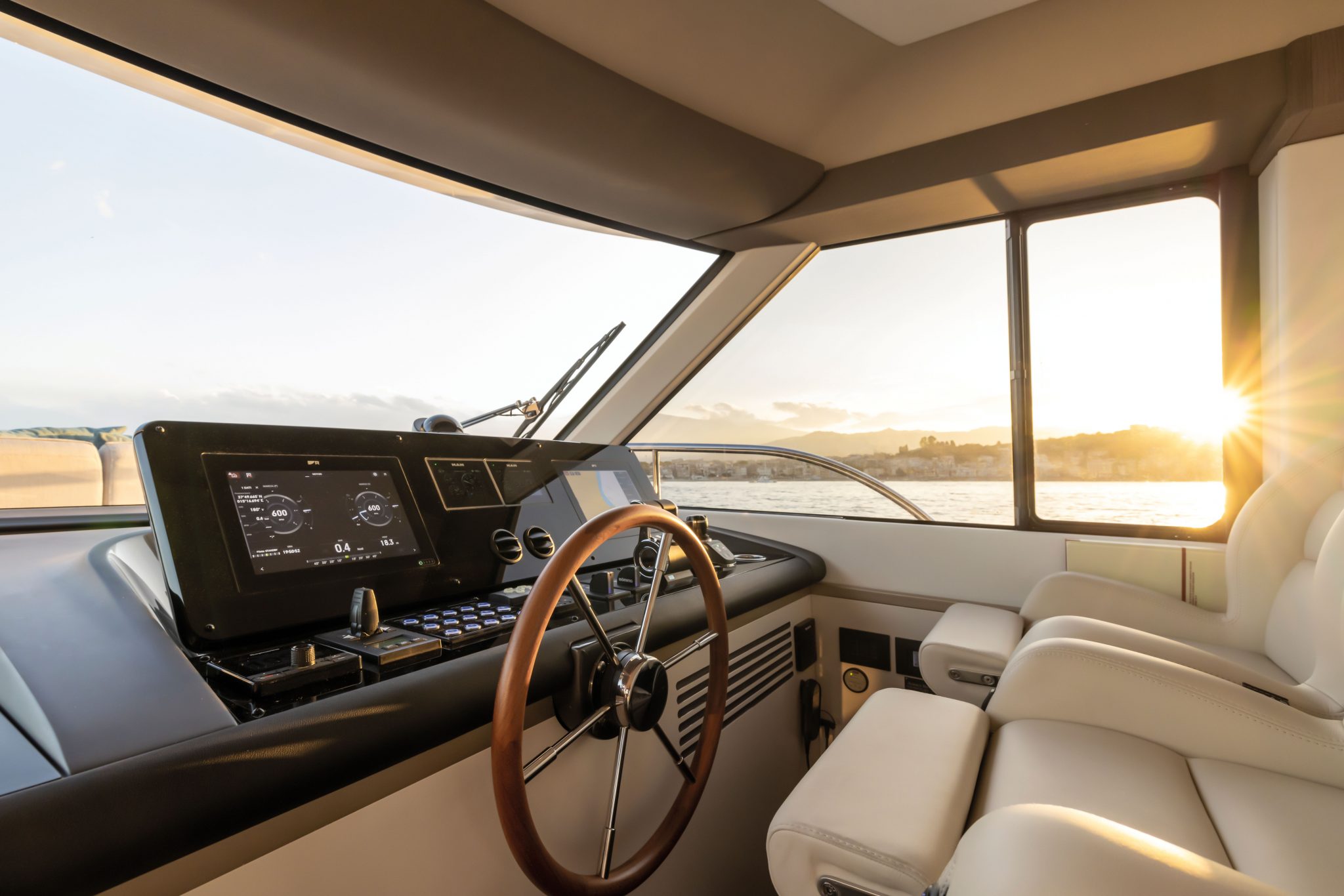 Azimut Magellano 60 — photo 100