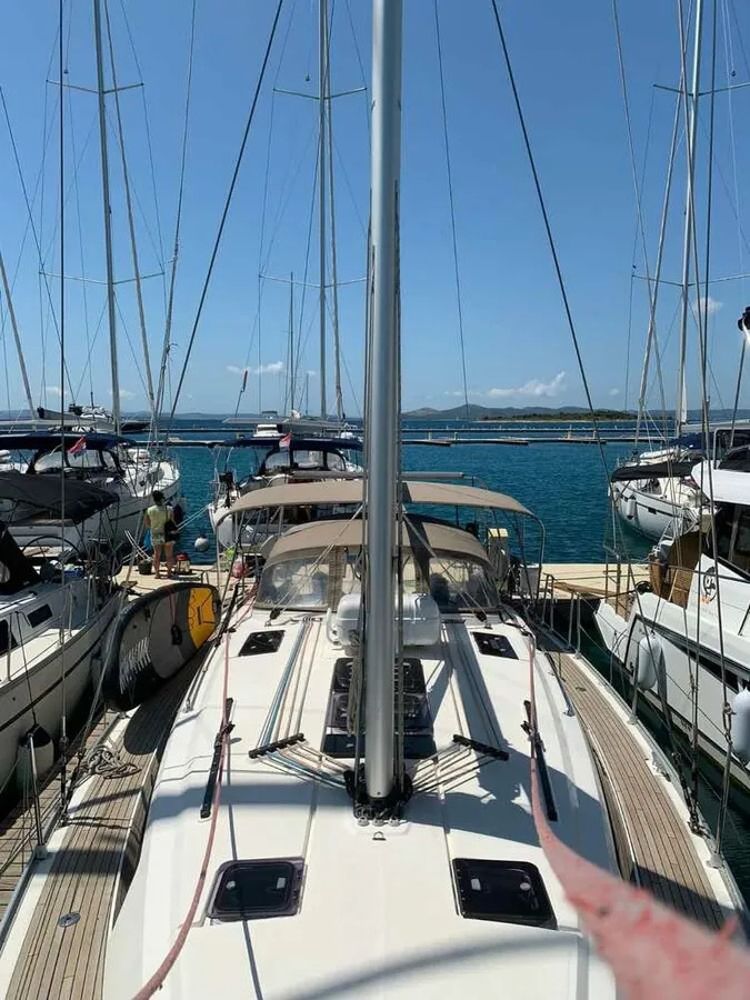 Bavaria Cruiser 41 — photo 14