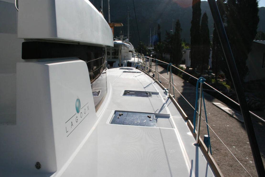 Lagoon 52F — photo 6