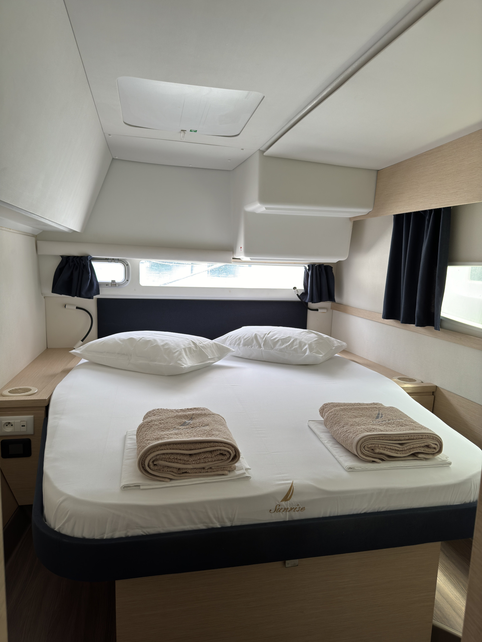 Helia 44 — photo 10