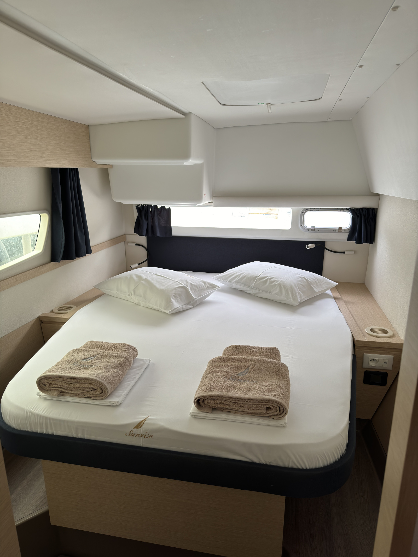 Helia 44 — photo 7