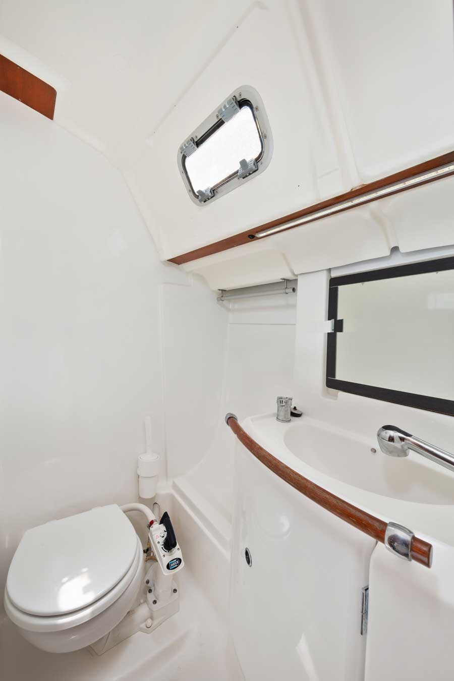 Oceanis 423 Clipper — photo 10