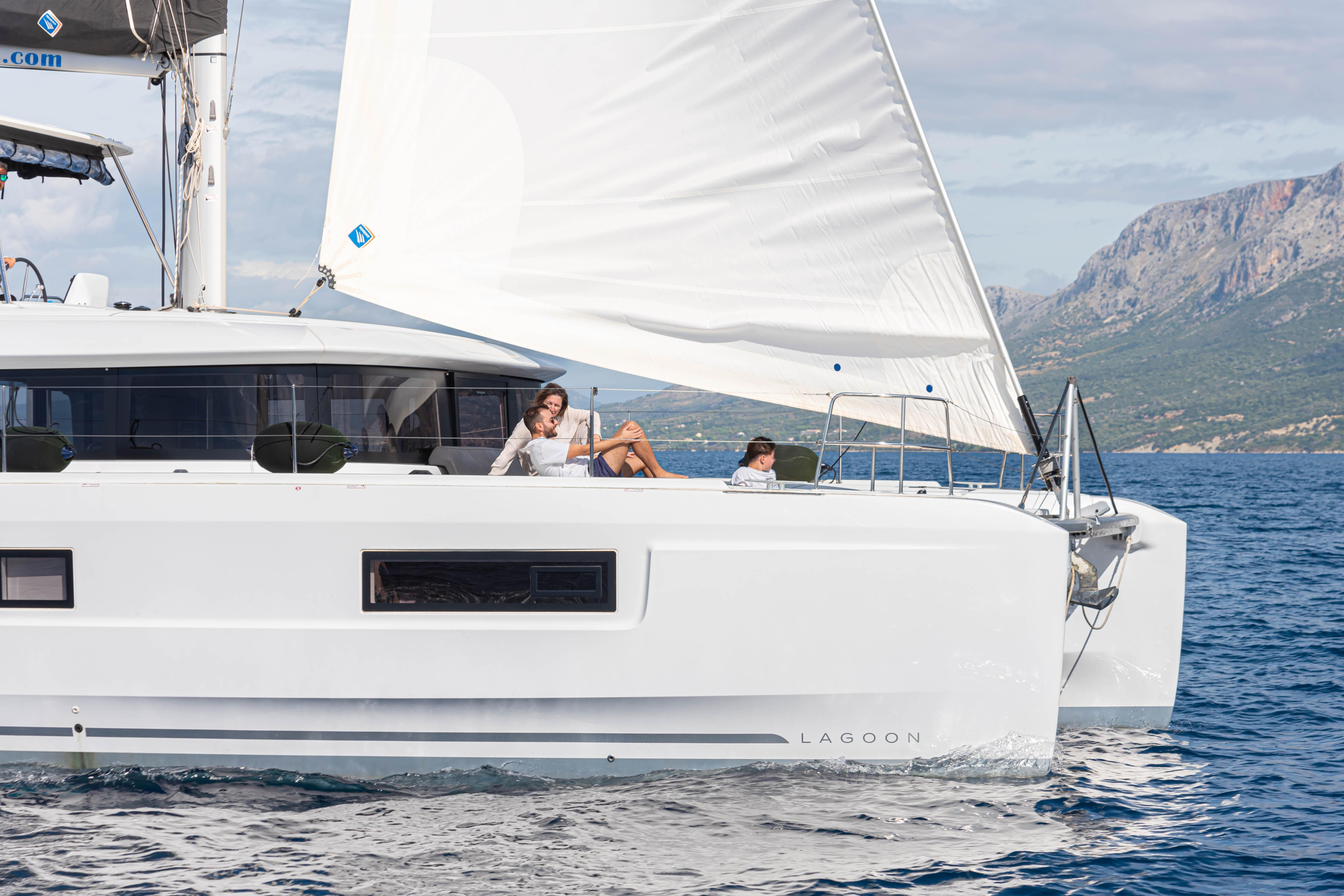 Lagoon 46-12pax — photo 16
