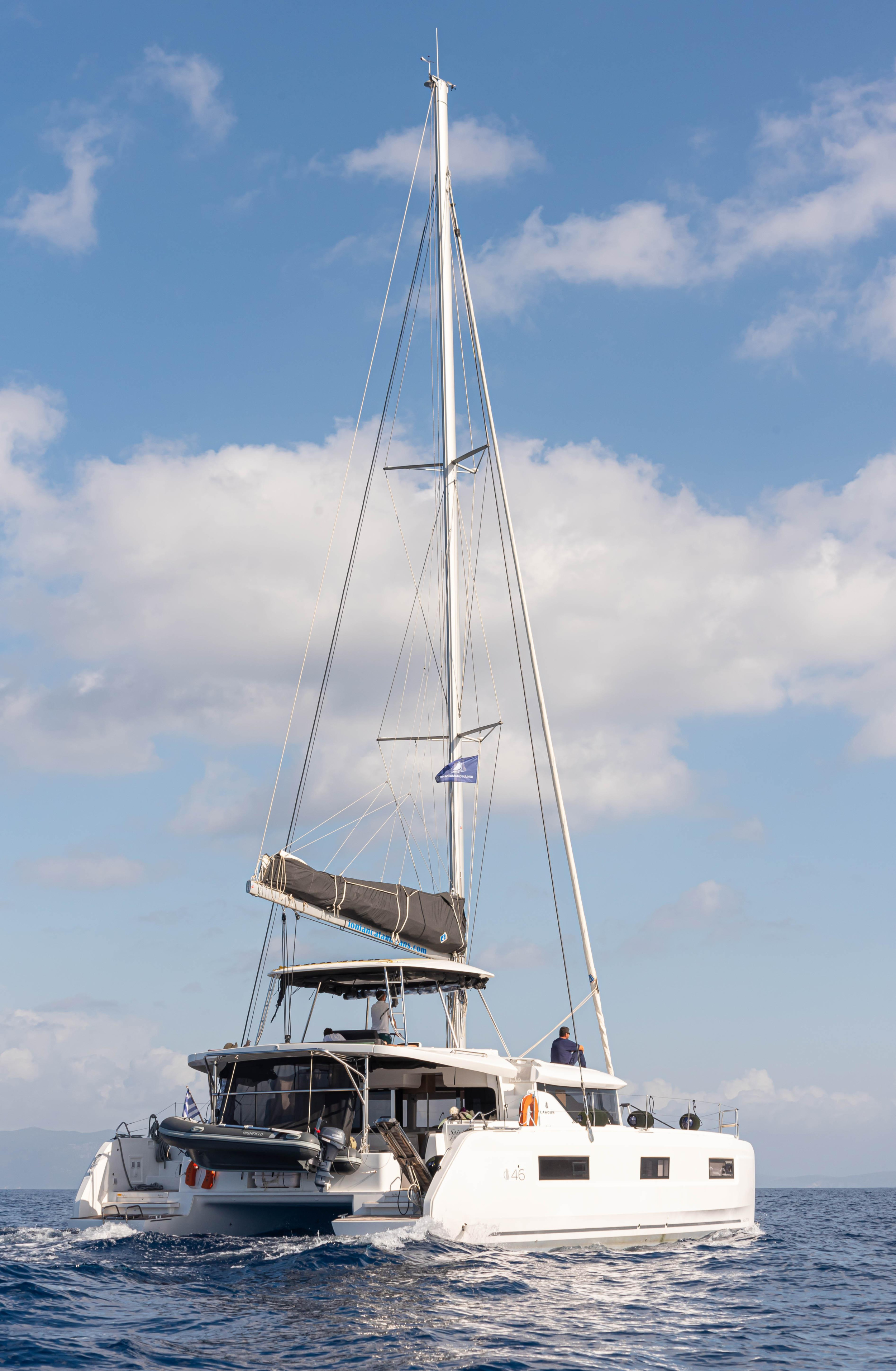 Lagoon 46-12pax — photo 6