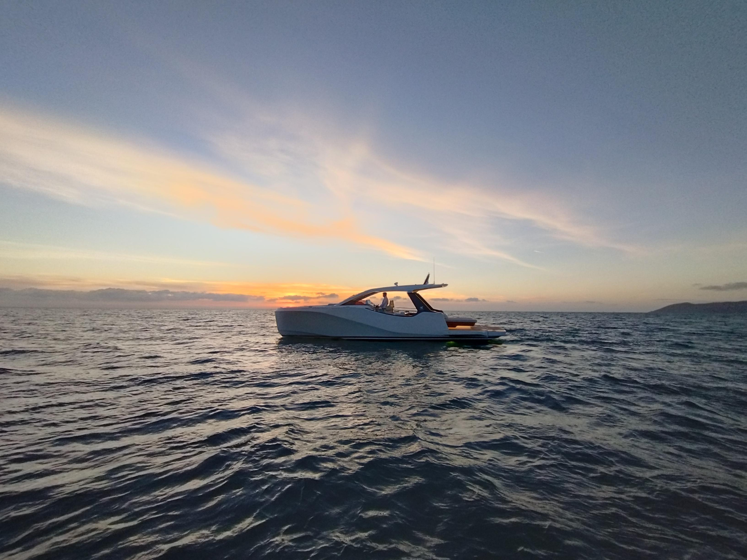 IY 43 Veloce — photo 33