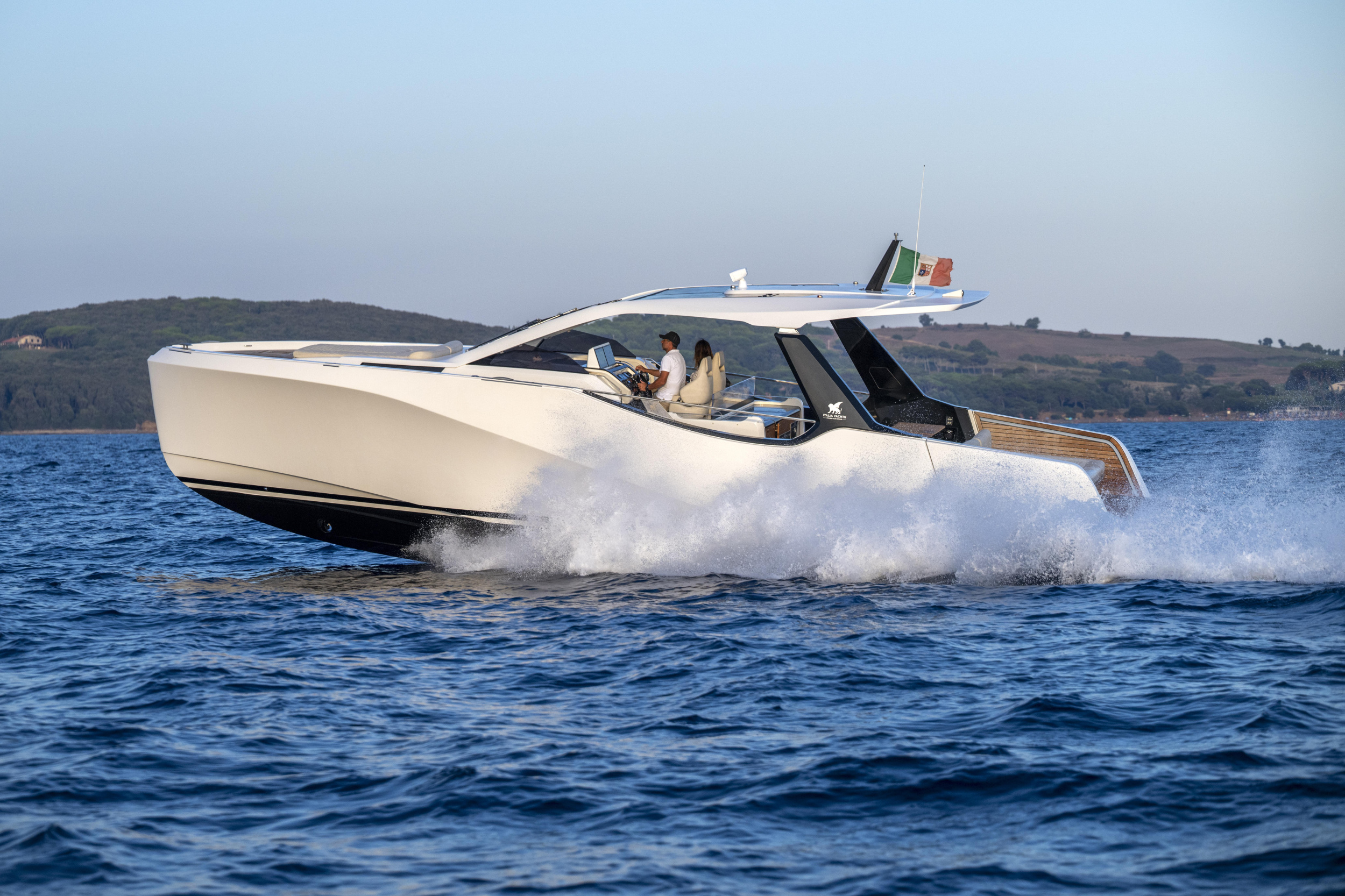 IY 43 Veloce — photo 41