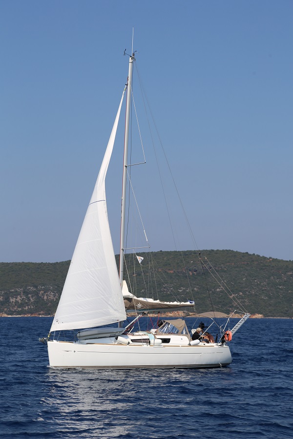 Sun Odyssey 33i — photo 8