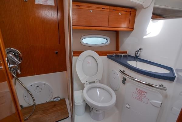 Bavaria 44 Vision — photo 10