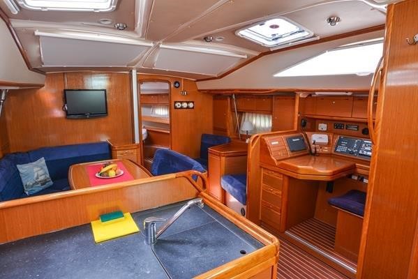 Bavaria 44 Vision — photo 3